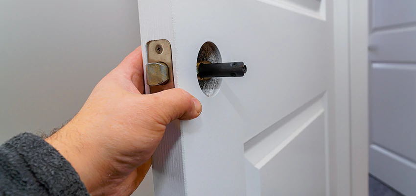 Nighttime Locksmith For Lock Repair in Cerritos, CA