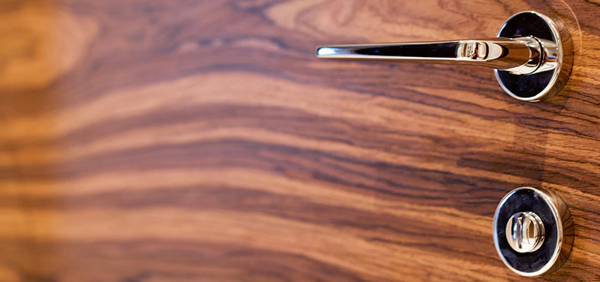 On Demand Locksmith For Key Fobs Repair in Cerritos, California